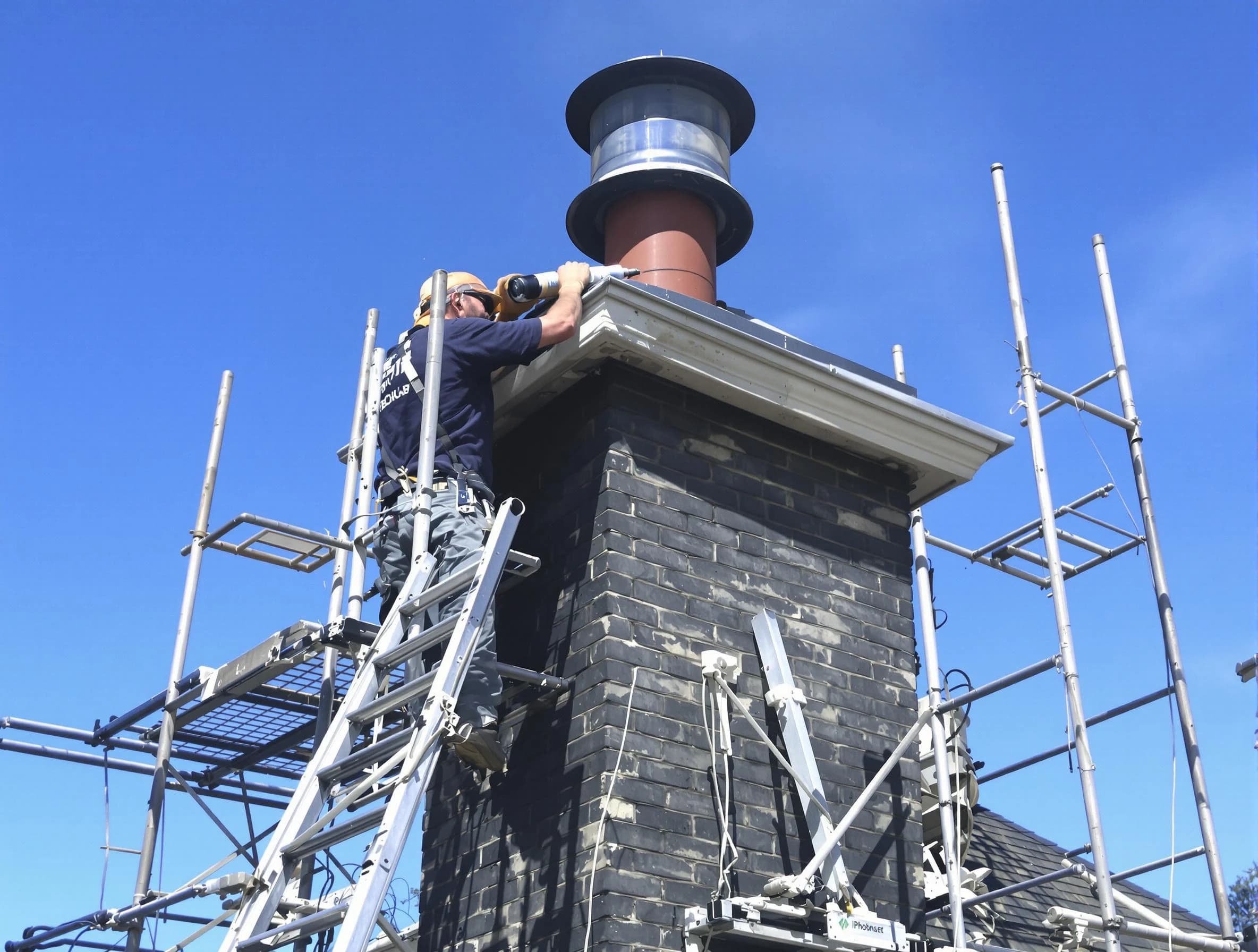 Sturdy chimney crown finished by Shackle Island Chimney Sweep in Shackle Island, TN